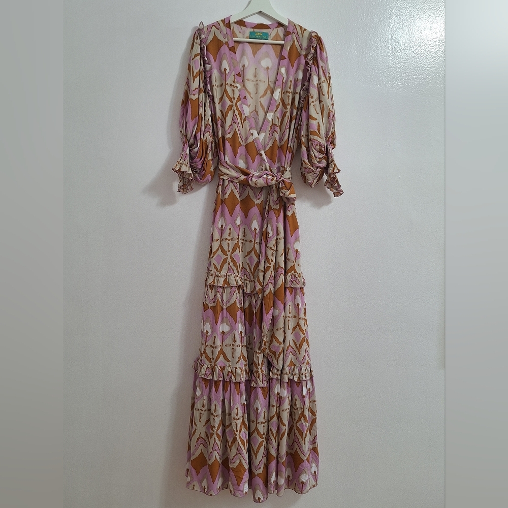 NWOT FEATHER&FIND  Geometric Maxi Dress in Pink and Tan
